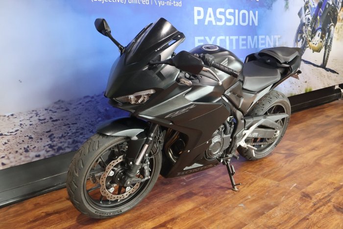 2024 Honda 2024 Honda SPORTS ABS Black