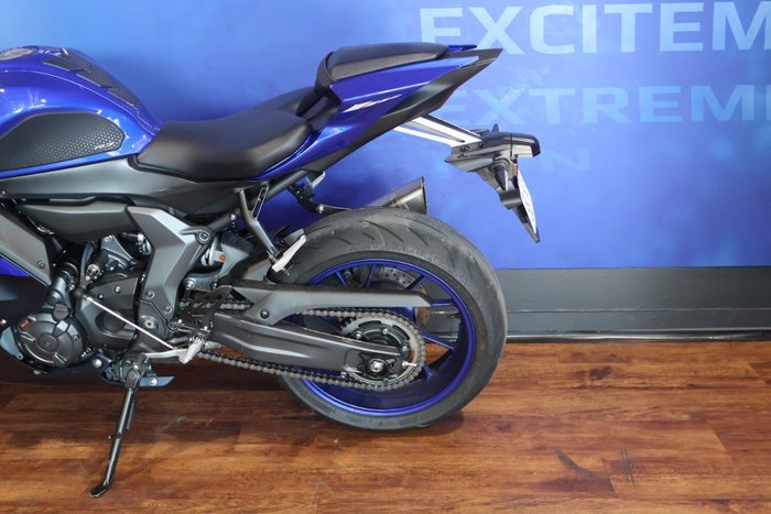 2024 Yamaha YZF-R7LA Blue