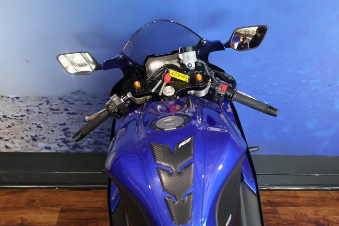 2024 Yamaha YZF-R7LA Blue