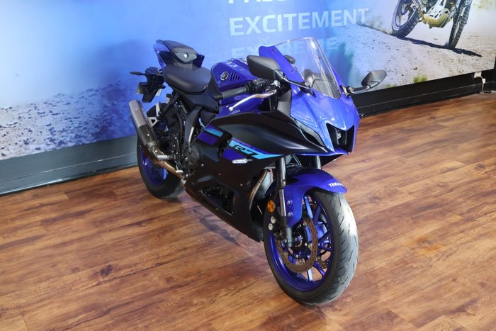2024 Yamaha YZF-R7LA Blue