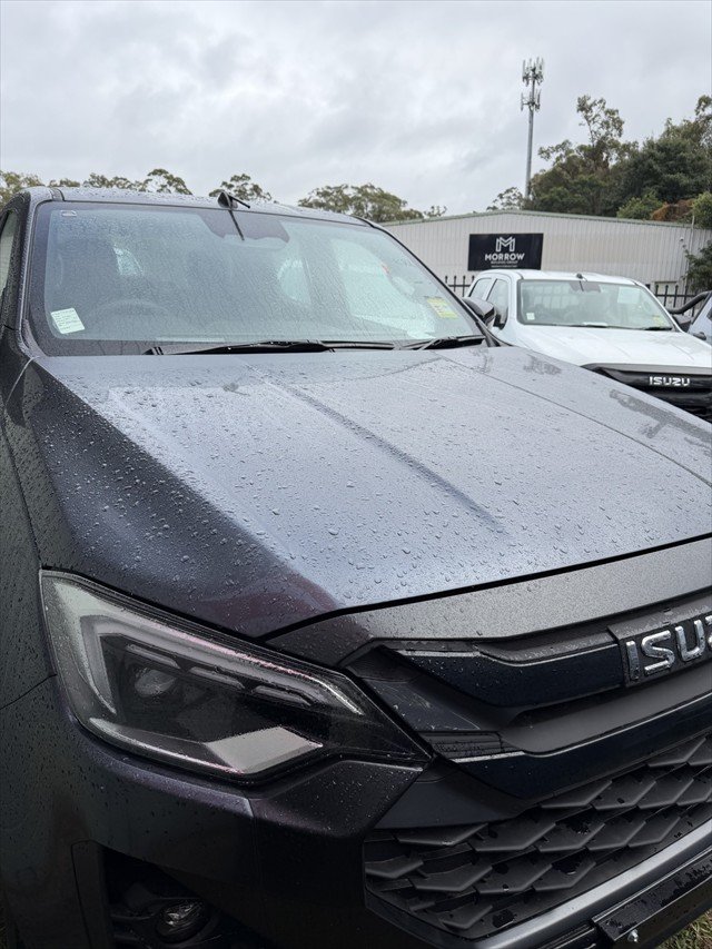 2025 Isuzu D-MAX