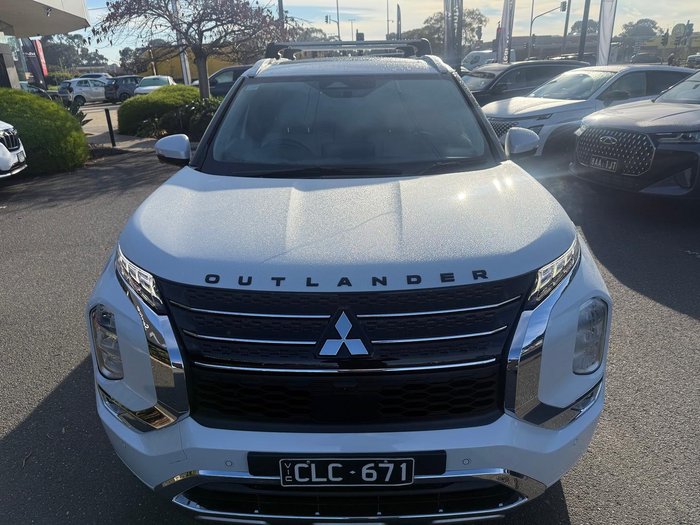 2021 Mitsubishi Outlander Exceed