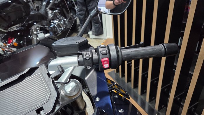 2021 BMW Motorrad R 1250 RS EXCLUSIVE IMPERIAL BLUE METALLIC
