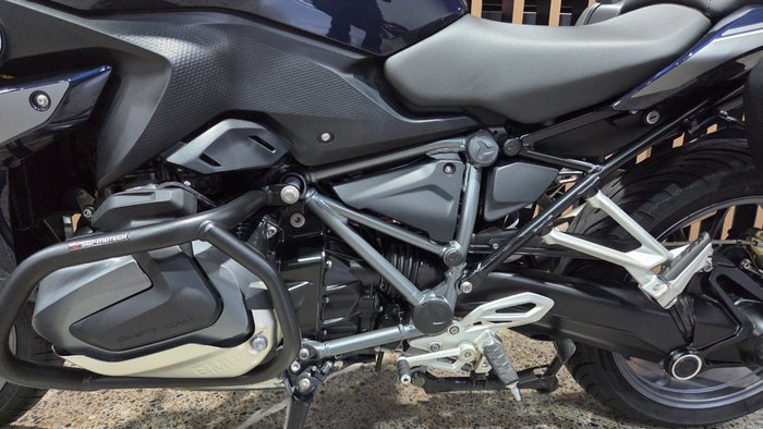 2021 BMW Motorrad R 1250 RS EXCLUSIVE IMPERIAL BLUE METALLIC