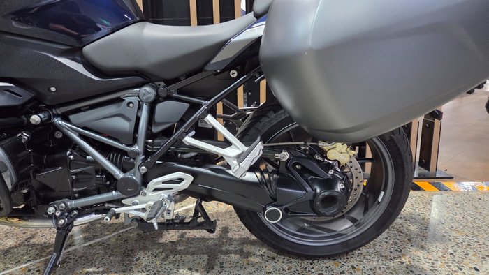2021 BMW Motorrad R 1250 RS EXCLUSIVE IMPERIAL BLUE METALLIC