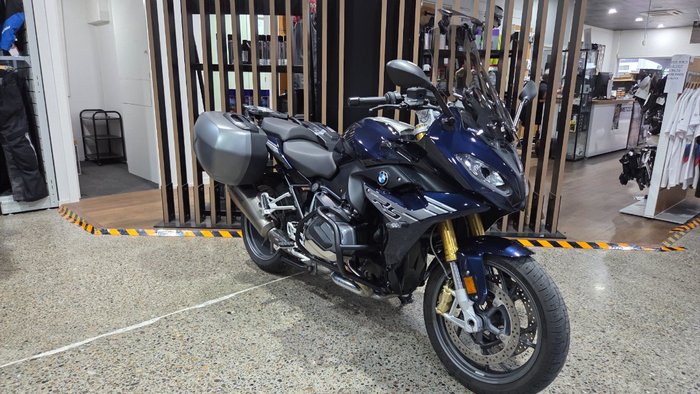 2021 BMW Motorrad R 1250 RS EXCLUSIVE IMPERIAL BLUE METALLIC