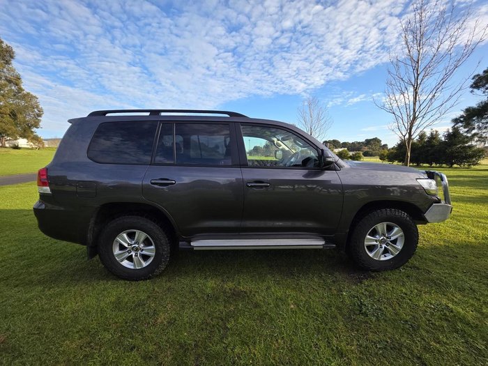2017 Toyota Landcruiser GXL