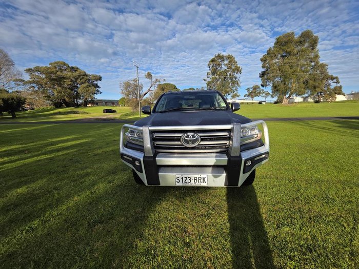 2017 Toyota Landcruiser GXL