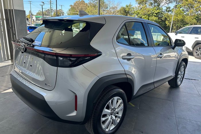 2025 Toyota Yaris Cross GX