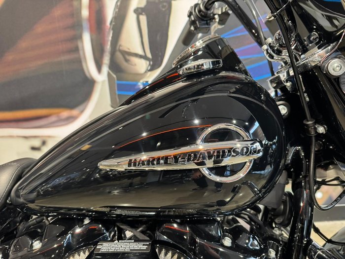 2019 Harley-Davidson Heritage Classic 114 (FLHCS) Softail Black