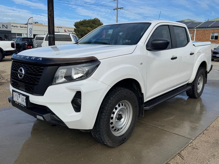 2023 Nissan Navara SL
