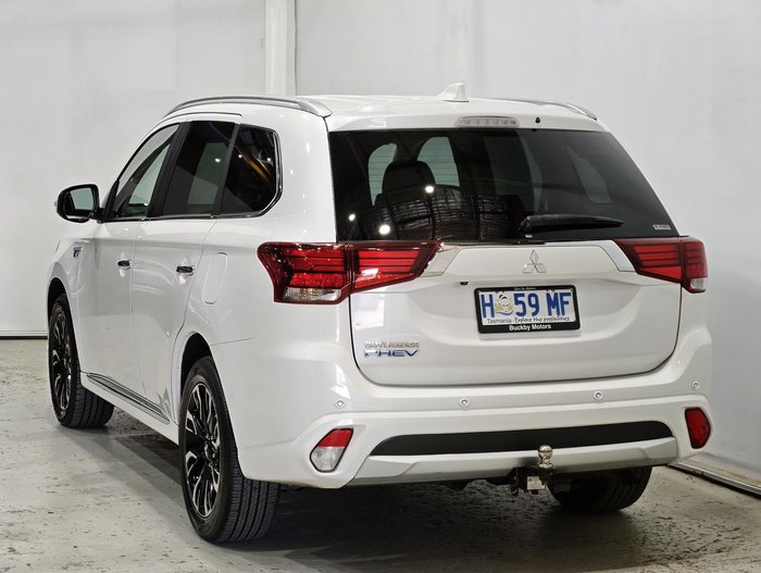 2018 Mitsubishi Outlander PHEV Exceed