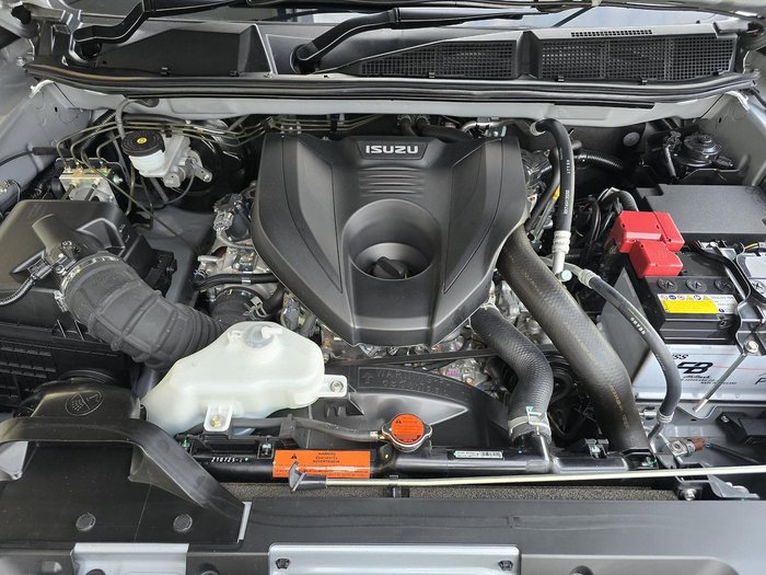 2025 Isuzu D-MAX SX