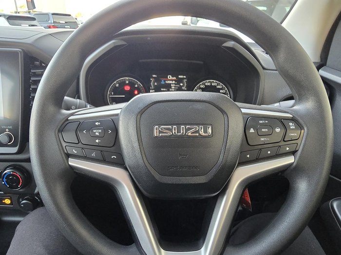 2025 Isuzu D-MAX SX