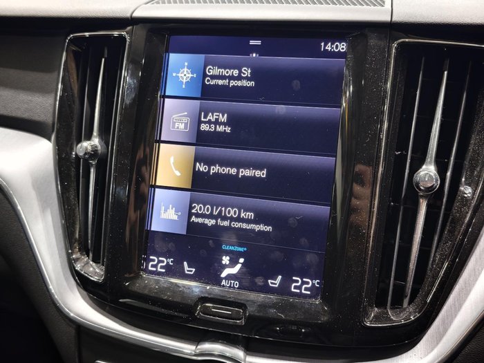 2021 Volvo XC60 T5 Momentum