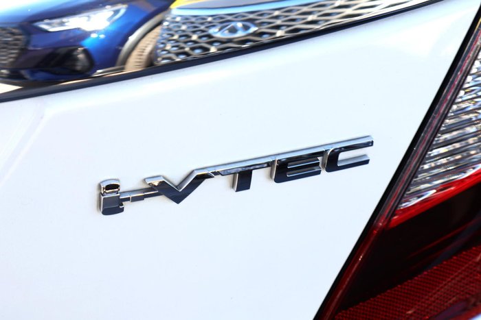 2016 Honda Jazz VTi-L