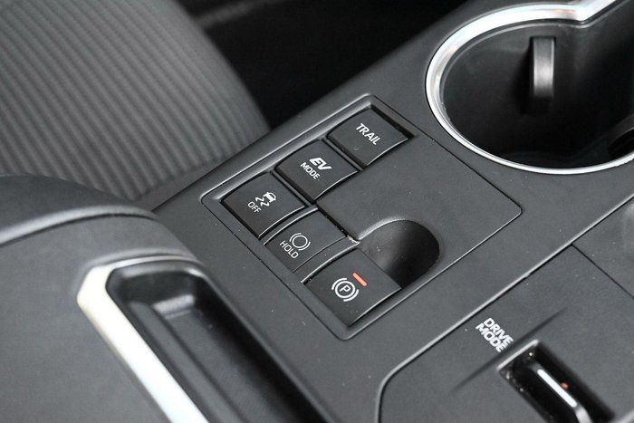 2024 Toyota Kluger GX