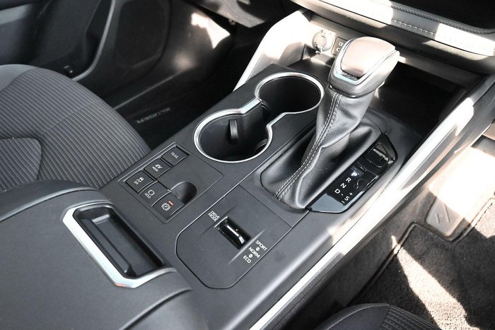 2024 Toyota Kluger GX