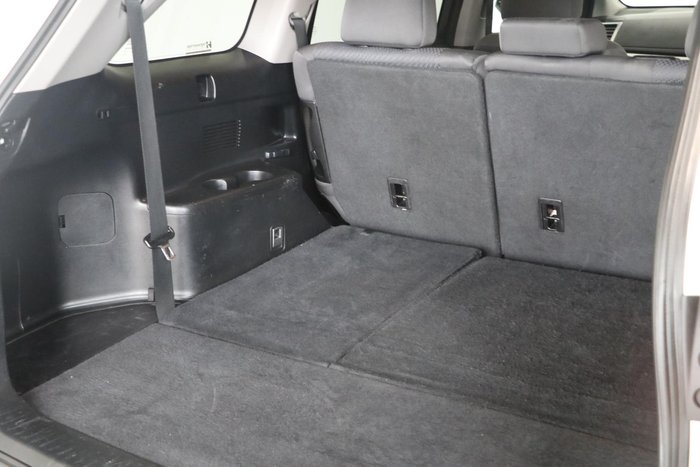 2015 Toyota Kluger GX