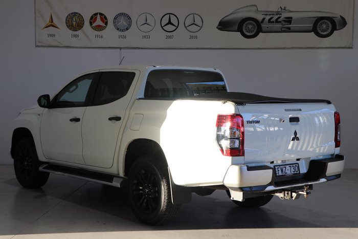 2022 Mitsubishi Triton GLX-R