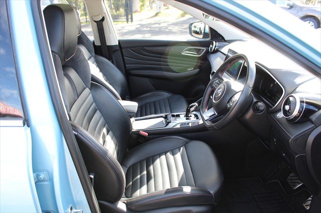 2021 MG HS PHEV Essence