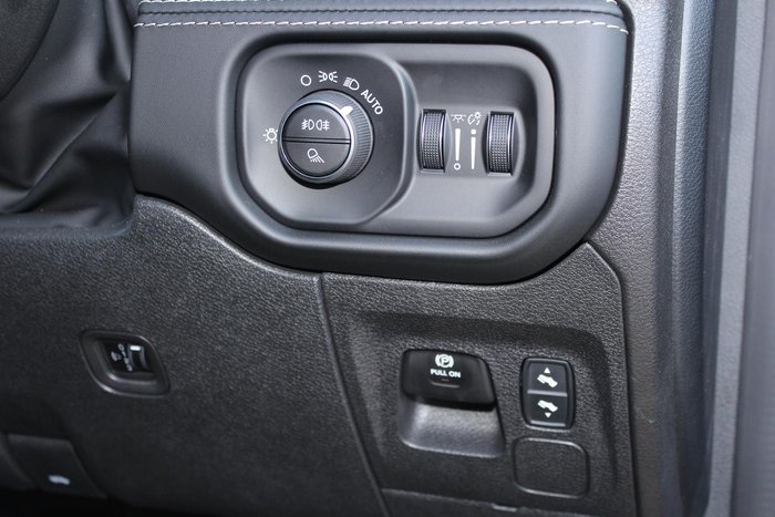 2026 RAM 1500 Laramie Sport Hurricane SO RamBox