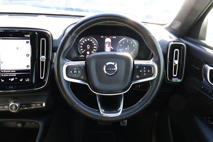 2021 Volvo XC40 T5 R-Design