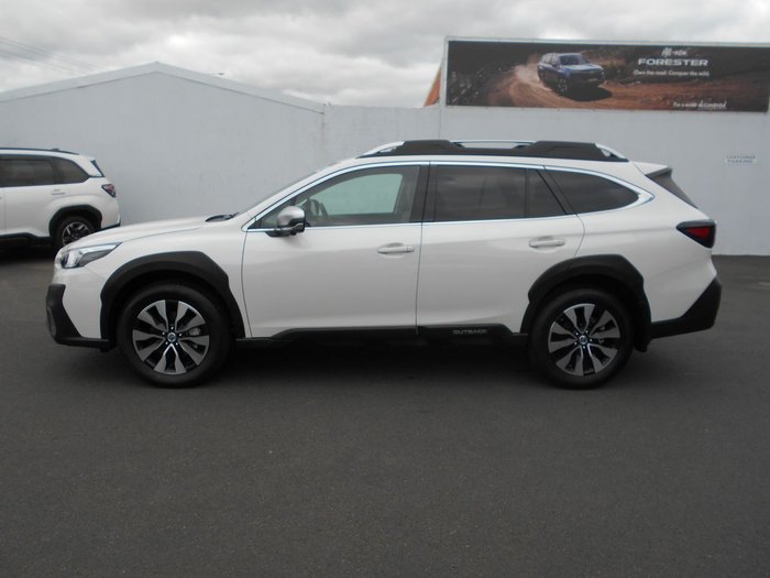 2025 Subaru Outback AWD Touring XT