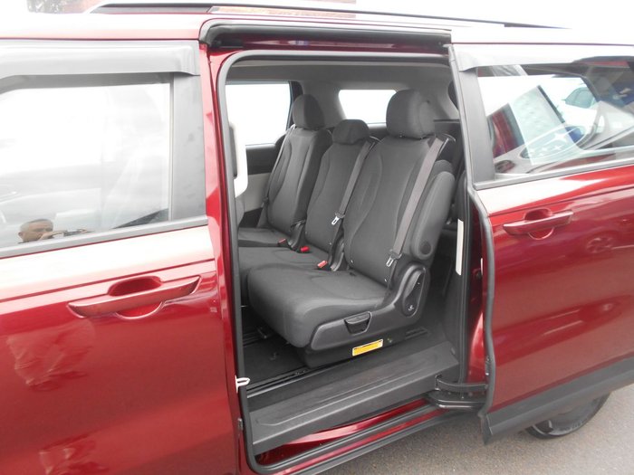 2021 Kia Carnival S