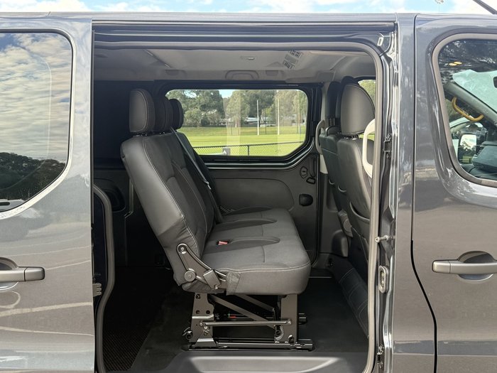 2025 Renault Trafic Crew Pro