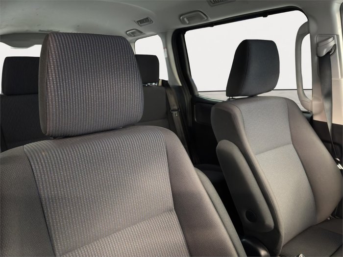 2016 Toyota Noah