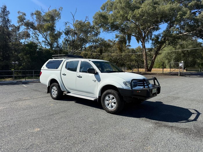 2012 Mitsubishi Triton