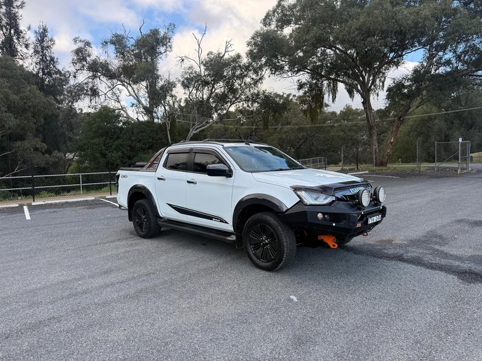 2021 Isuzu D-MAX