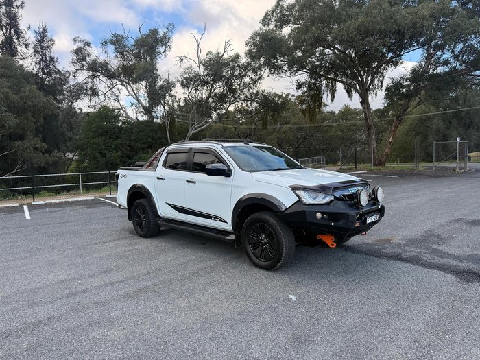 2021 Isuzu D-MAX