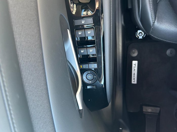 2025 Hyundai Tucson Hybrid Premium