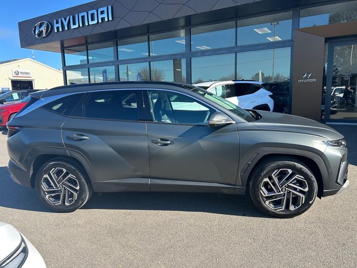 2025 Hyundai Tucson Hybrid Premium