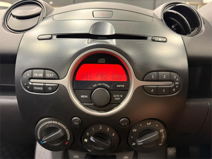 2010 Mazda 2 Neo