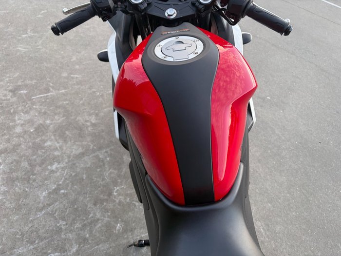 2015 Yamaha YZF-R3 Red