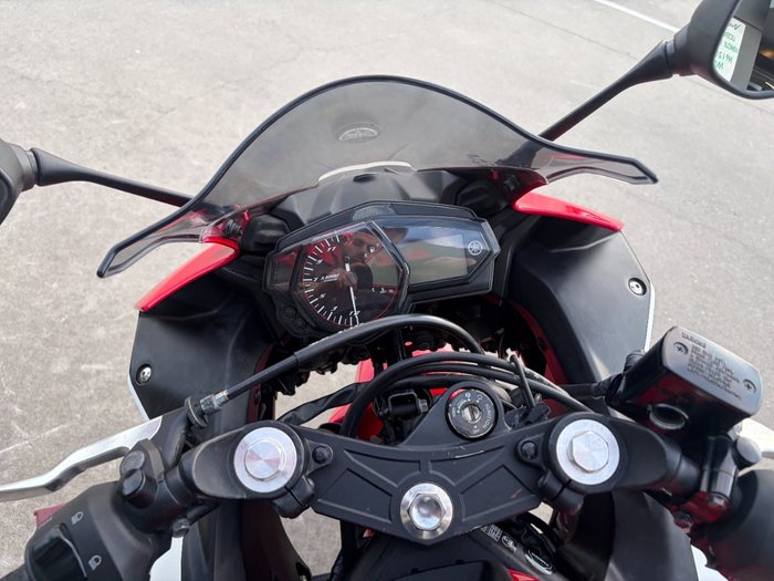 2015 Yamaha YZF-R3 Red