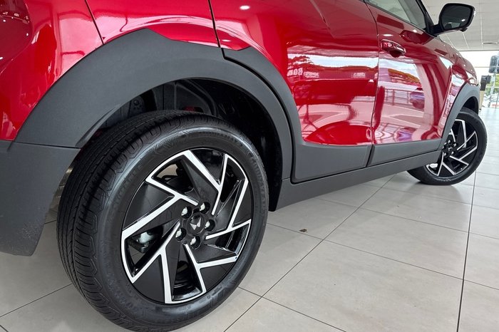 2025 Mahindra XUV3XO AX7L