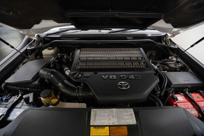 2012 Toyota Landcruiser