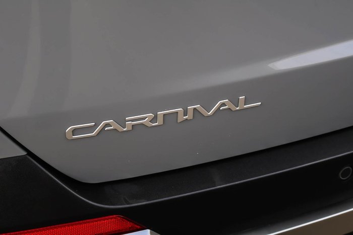 2024 Kia Carnival GT-Line HEV