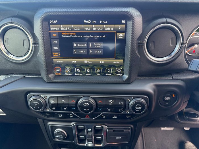 2023 Jeep Wrangler Unlimited Overland