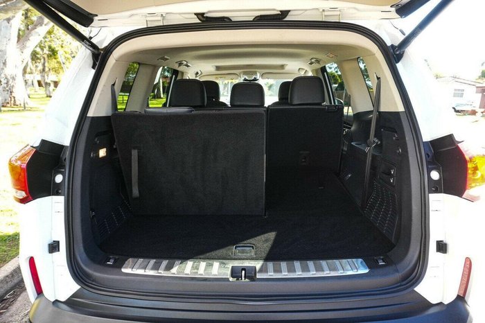 2023 LDV D90 Executive
