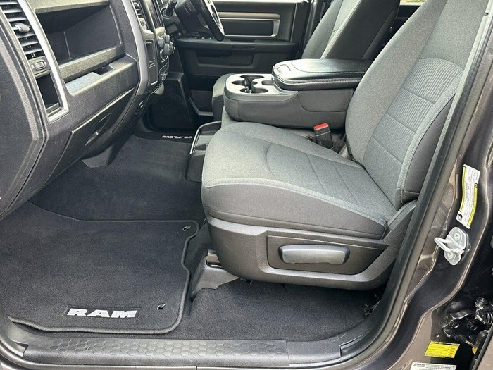2022 RAM 1500 Warlock II RamBox