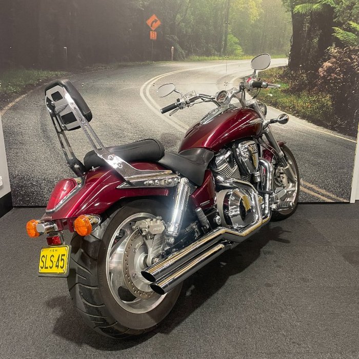 2005 Honda VTX1800C Maroon