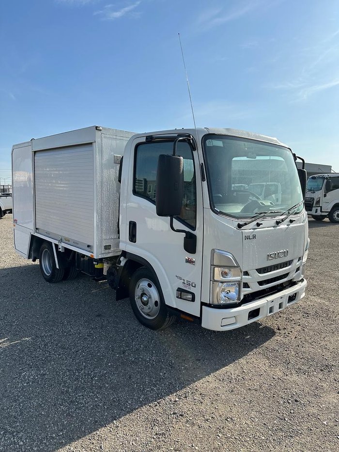2025 Isuzu N Series NLR 45-150