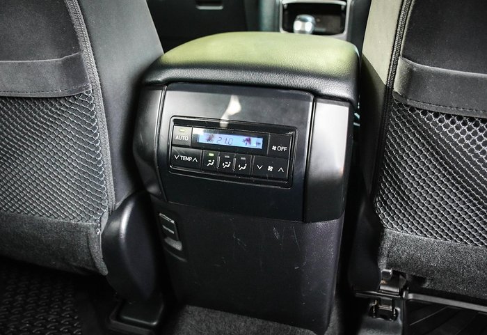 2023 Toyota Landcruiser Prado GXL