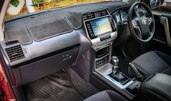 2023 Toyota Landcruiser Prado GXL