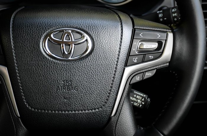 2023 Toyota Landcruiser Prado GXL